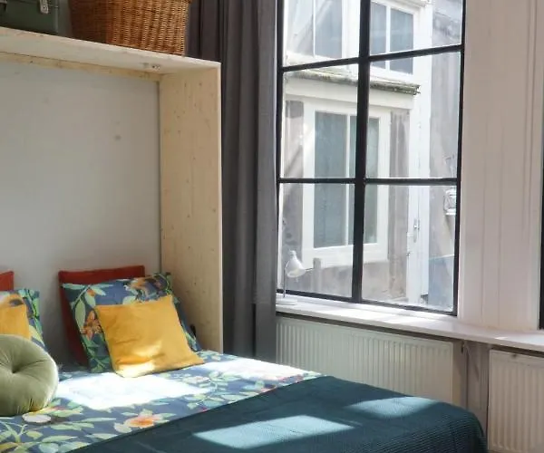 Steeg 8 A En B Apartment *